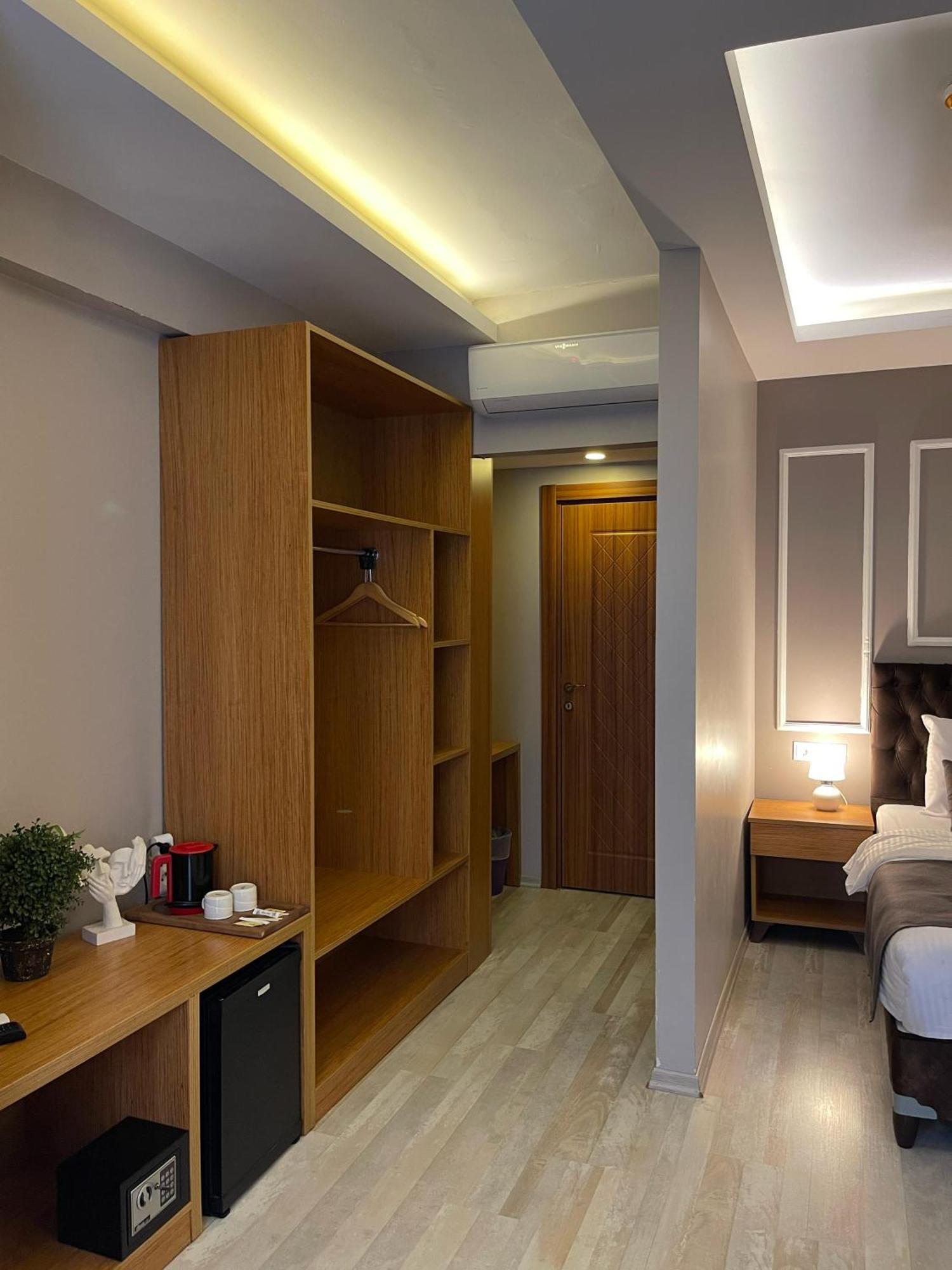 Royal Hanpoint Apartment